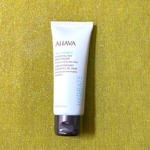 AHAVA Time to Hydrate Essential Day Moisturizer for normal to dry skin